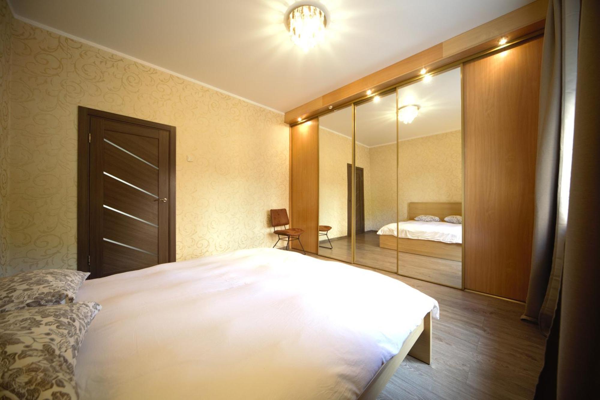 Three Bedroom Apartment Old Town Рига Экстерьер фото